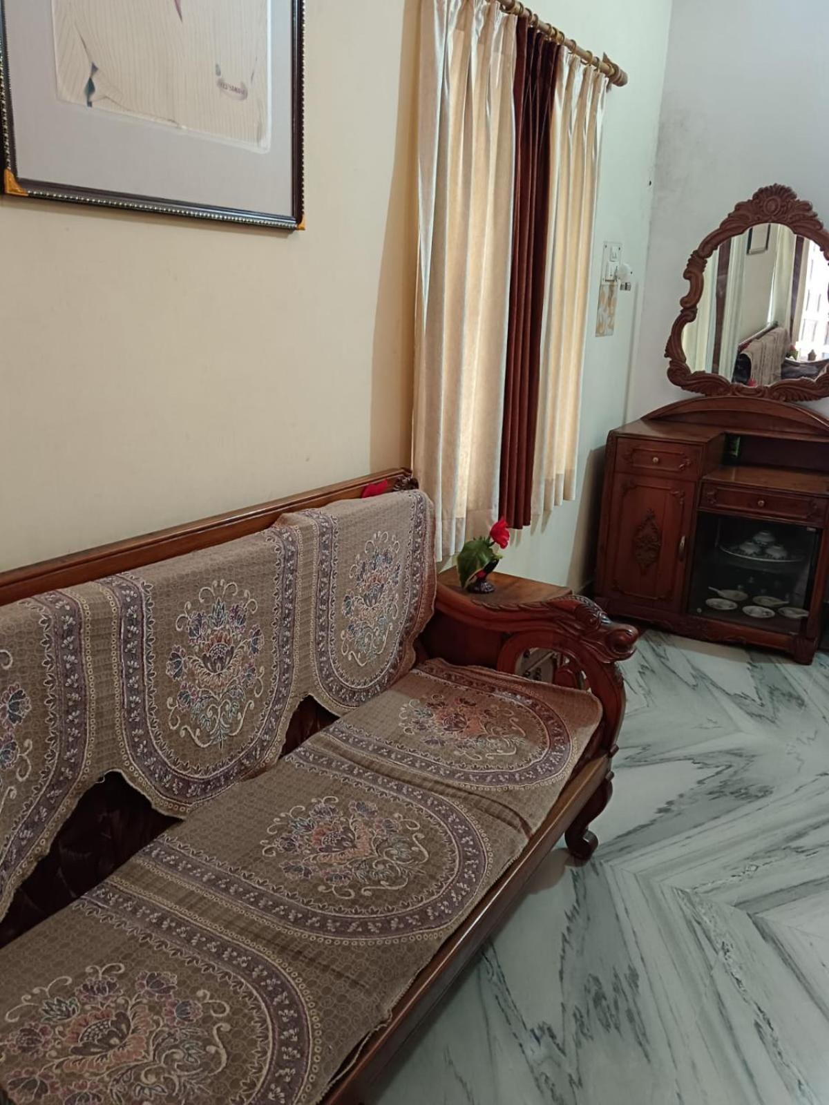 ורנאסי Kusum Palace מראה חיצוני תמונה