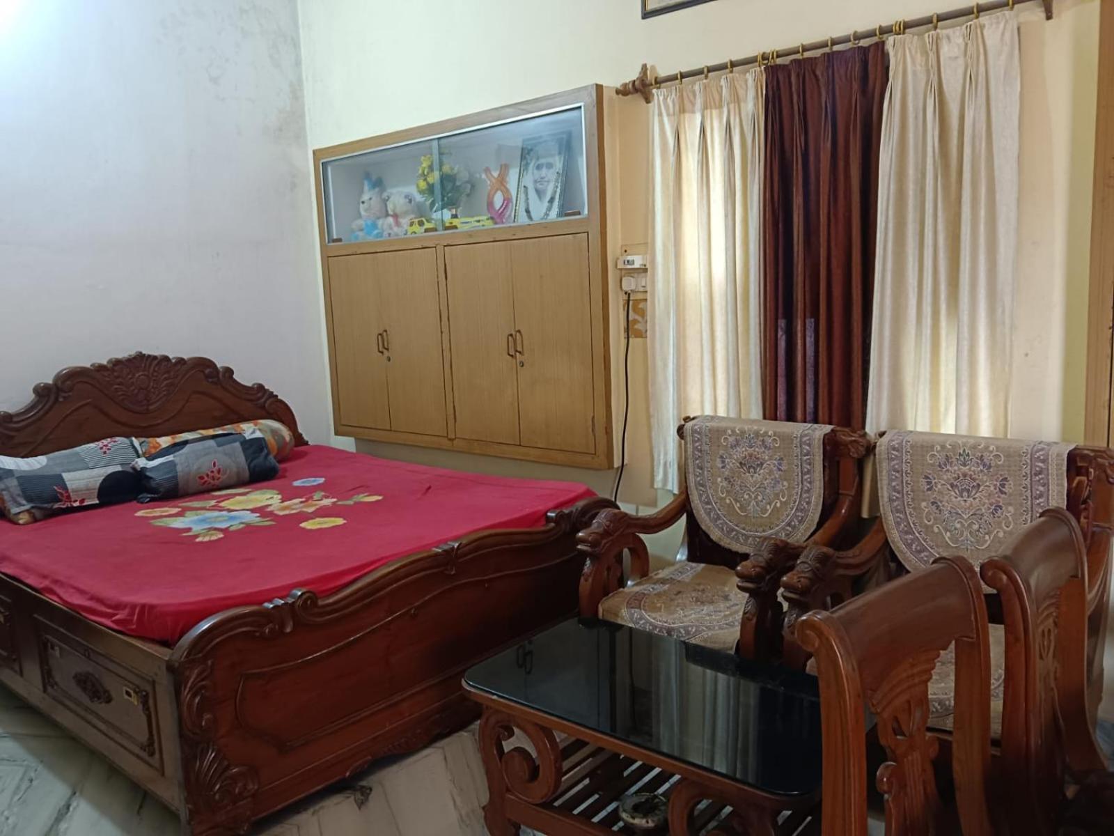 ורנאסי Kusum Palace מראה חיצוני תמונה